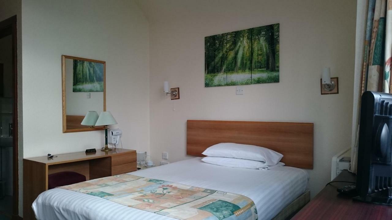 St Michaels Inn Leuchars Bagian luar foto